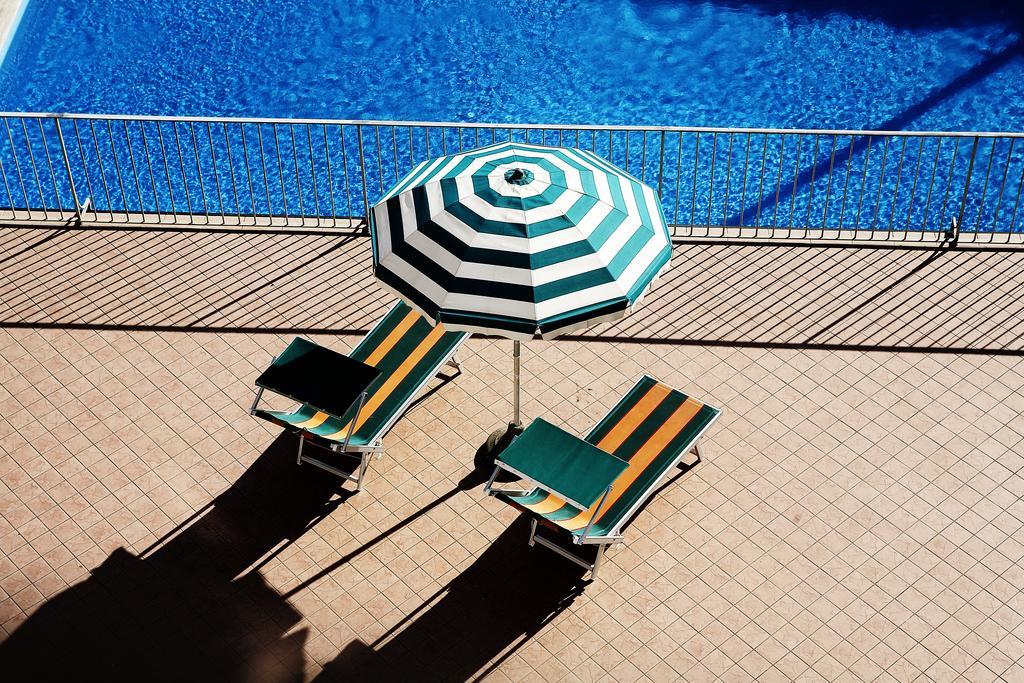 Hotel Villa Sole Resort Bellaria-Igea Marina Esterno foto