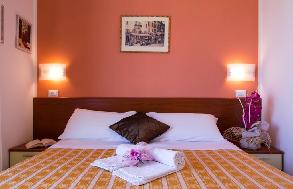 Hotel Villa Sole Resort Bellaria-Igea Marina Camera foto