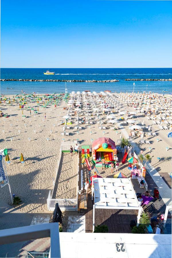 Hotel Villa Sole Resort Bellaria-Igea Marina Esterno foto