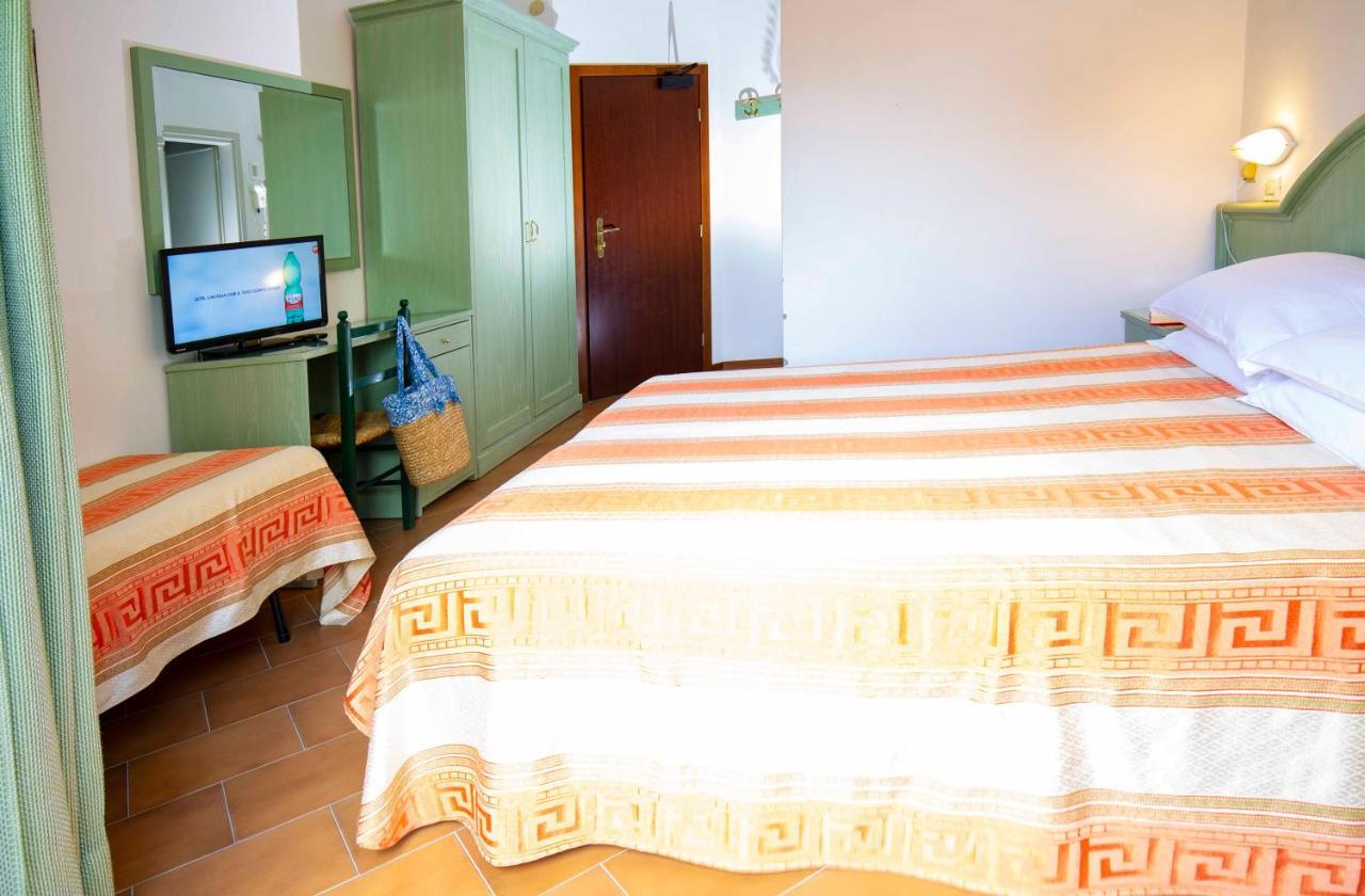 Hotel Villa Sole Resort Bellaria-Igea Marina Esterno foto