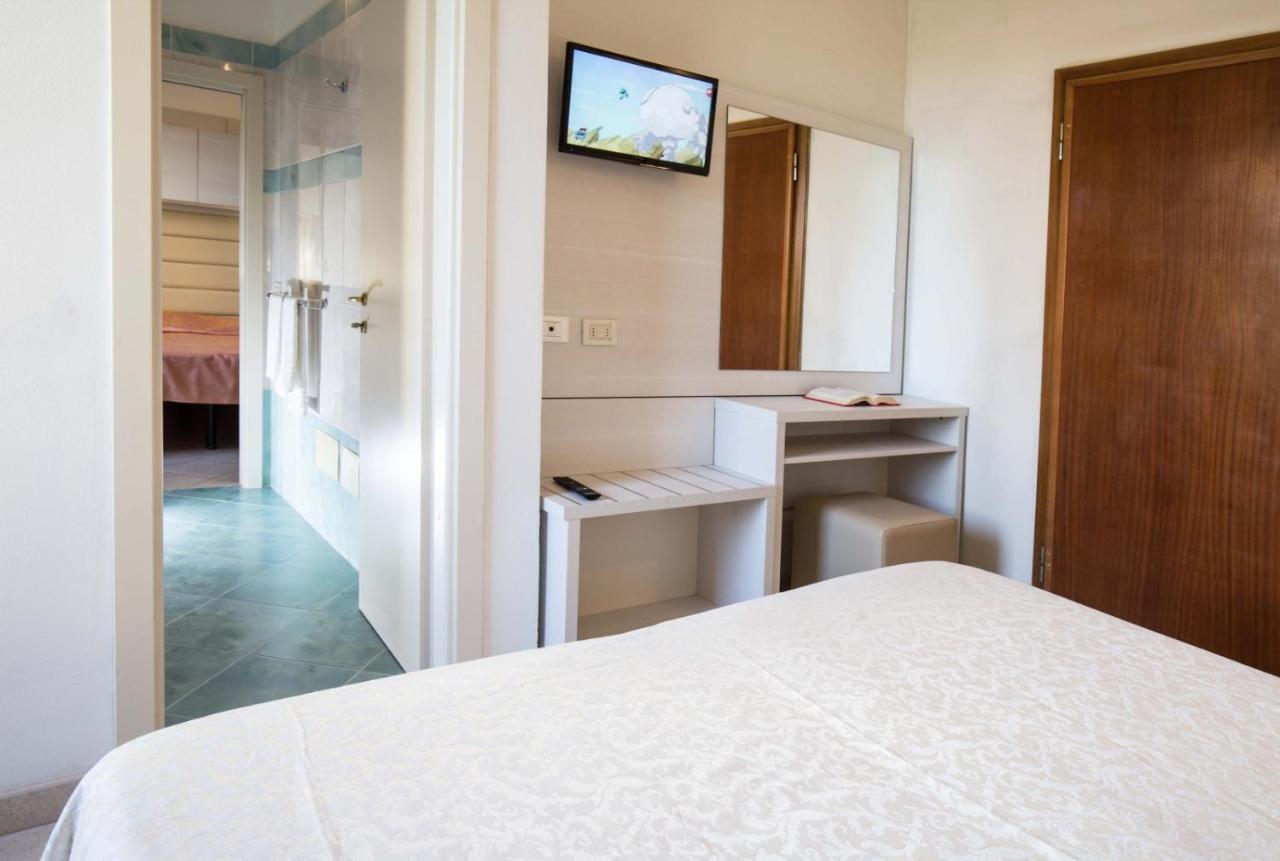 Hotel Villa Sole Resort Bellaria-Igea Marina Esterno foto