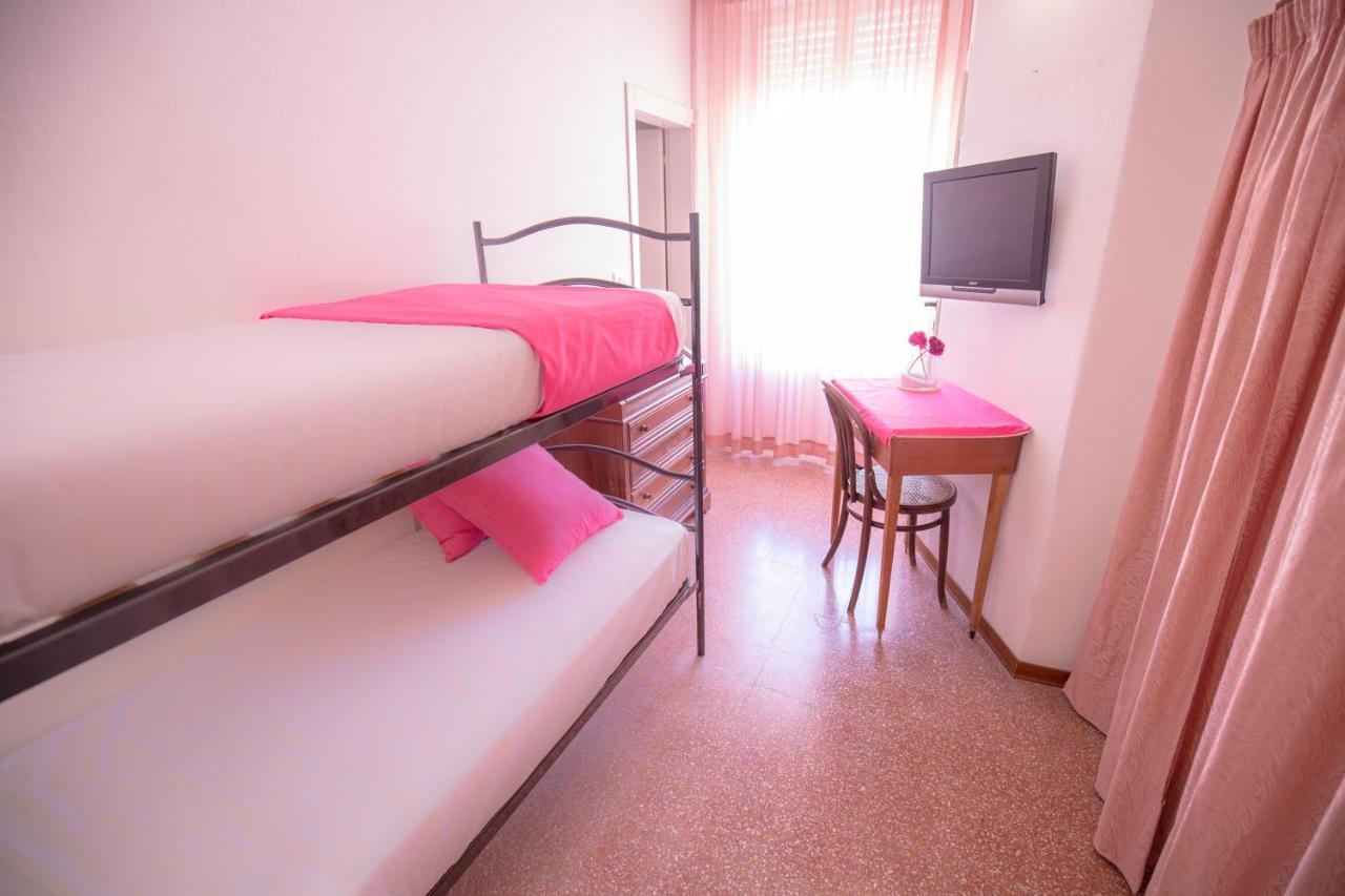 Hotel Villa Sole Resort Bellaria-Igea Marina Esterno foto